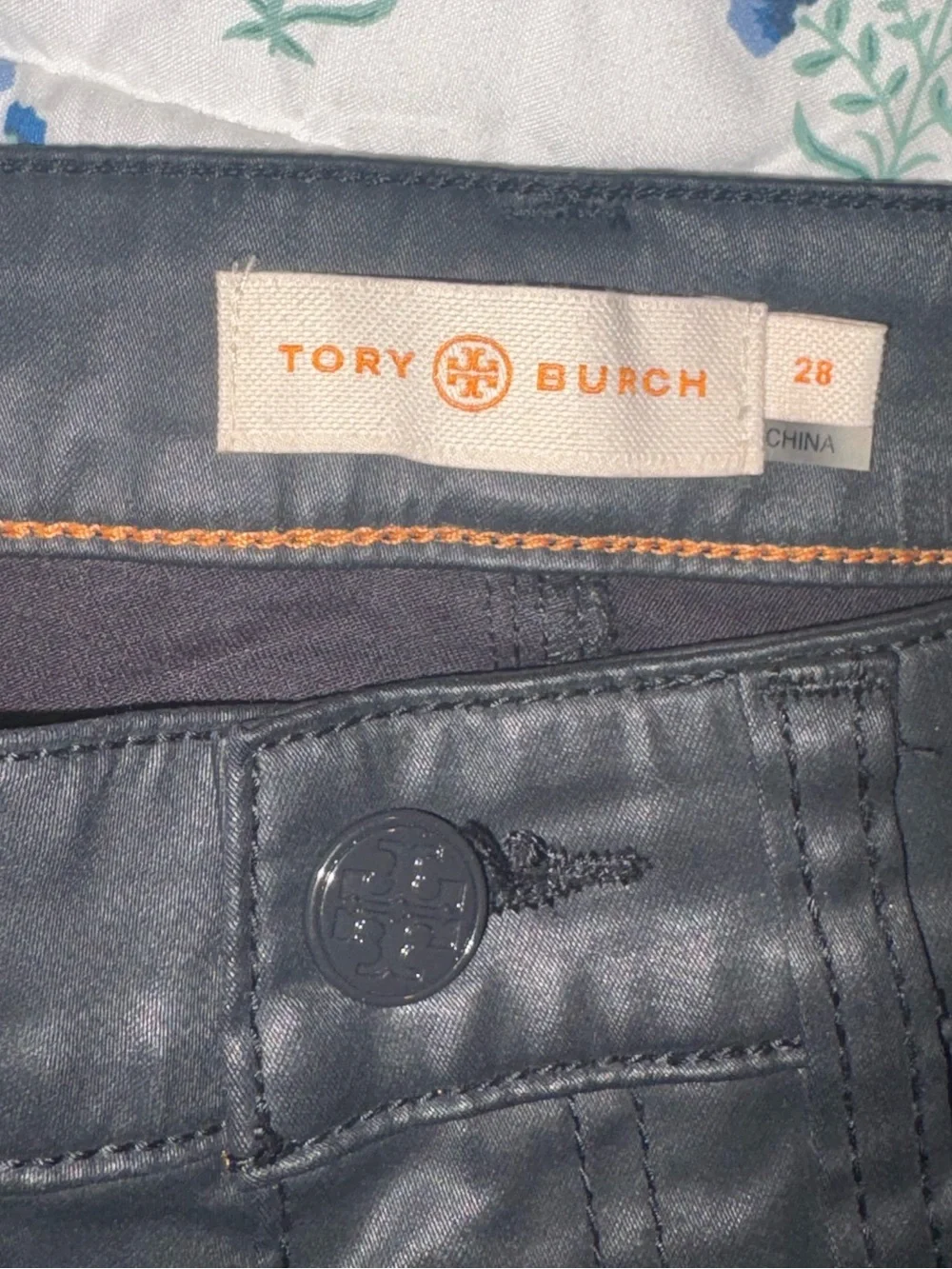 Tory Burch excellent
